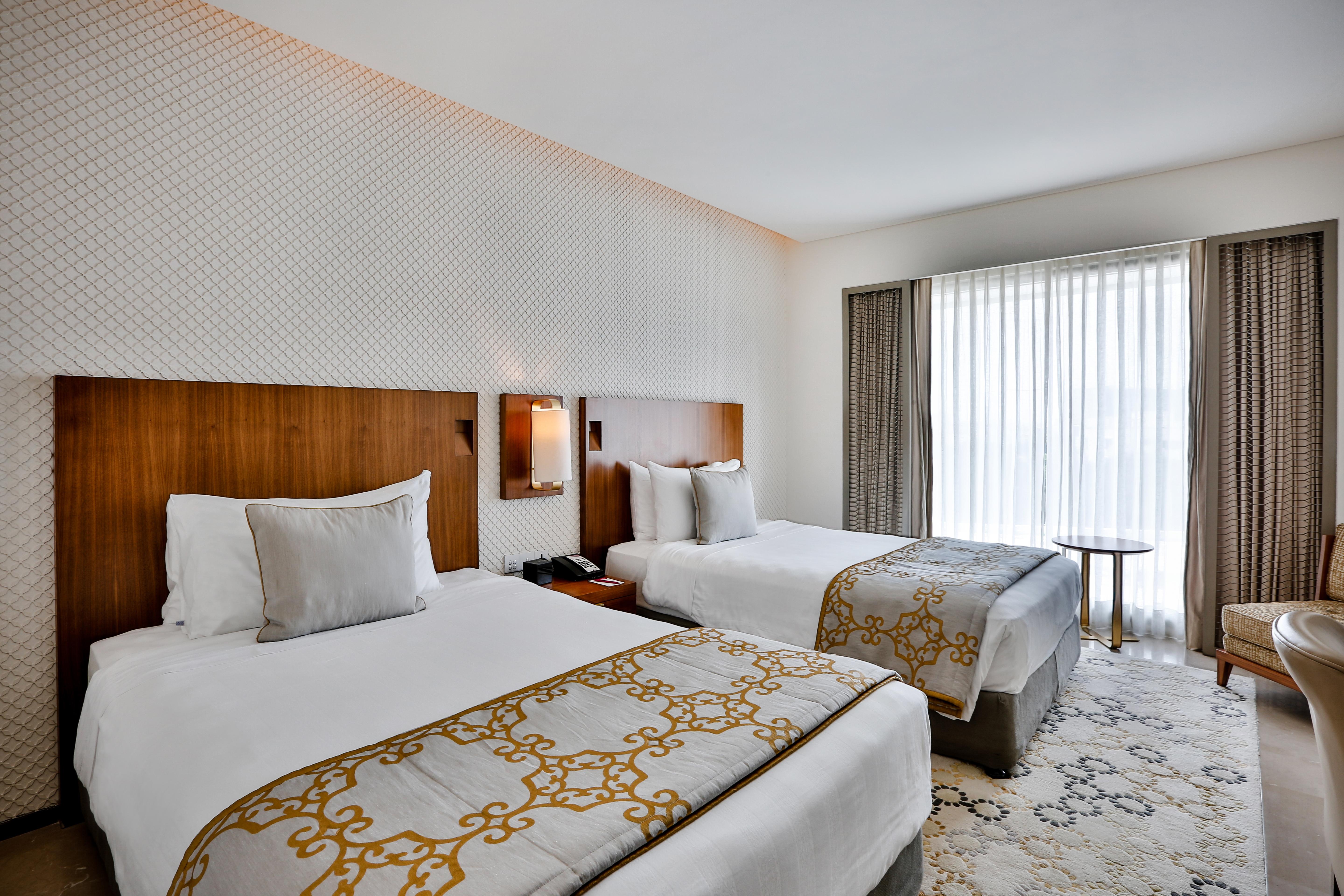 Crowne Plaza Chennai Adyar Park, An Ihg Hotel Экстерьер фото Deluxe Room