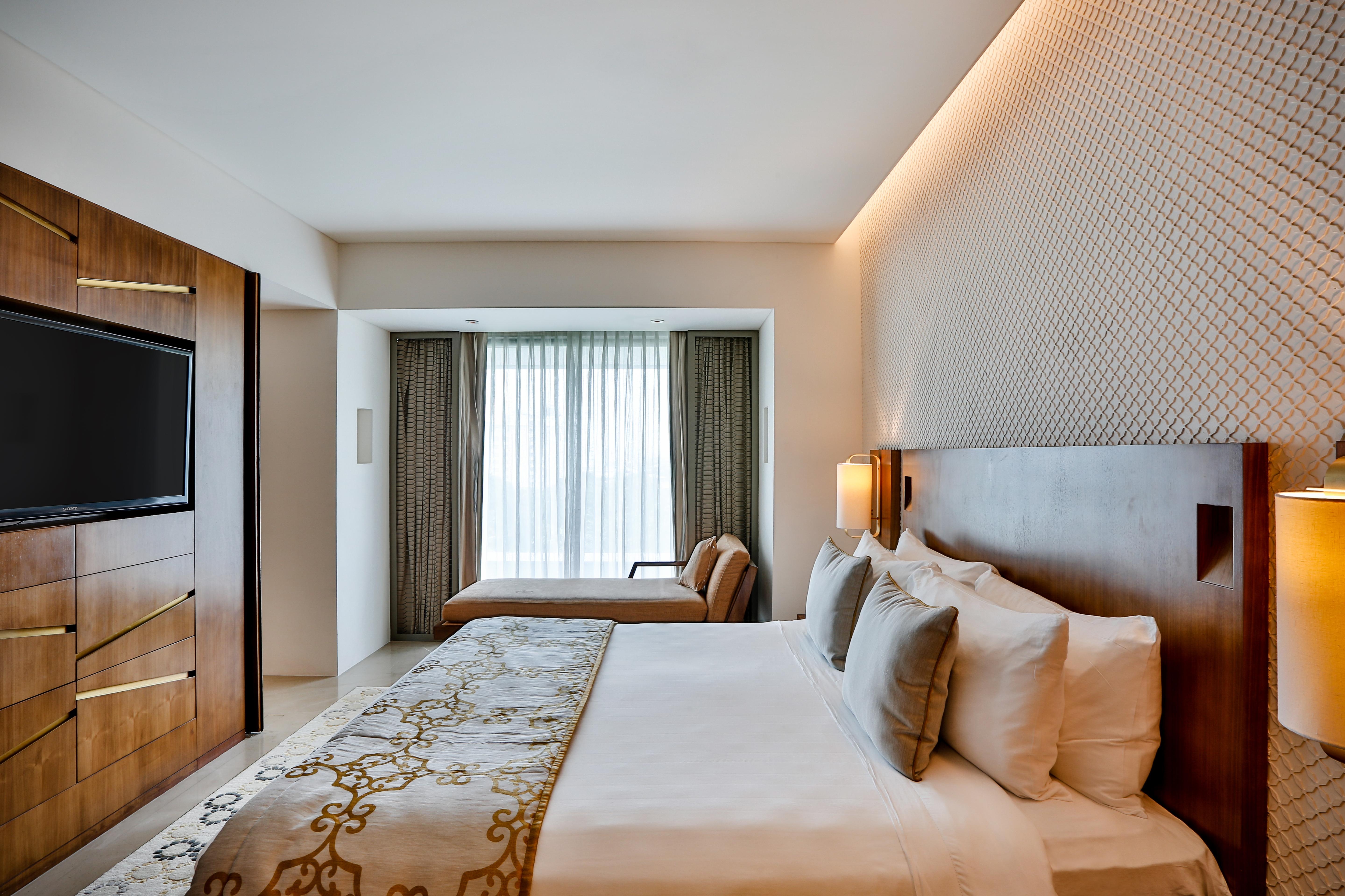 Crowne Plaza Chennai Adyar Park, An Ihg Hotel Экстерьер фото Deluxe Room